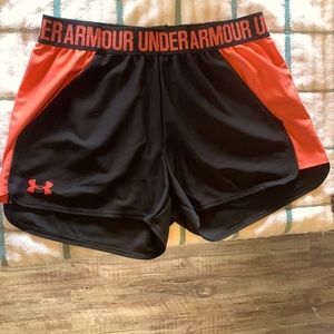 Size small headgear under armour running shorts